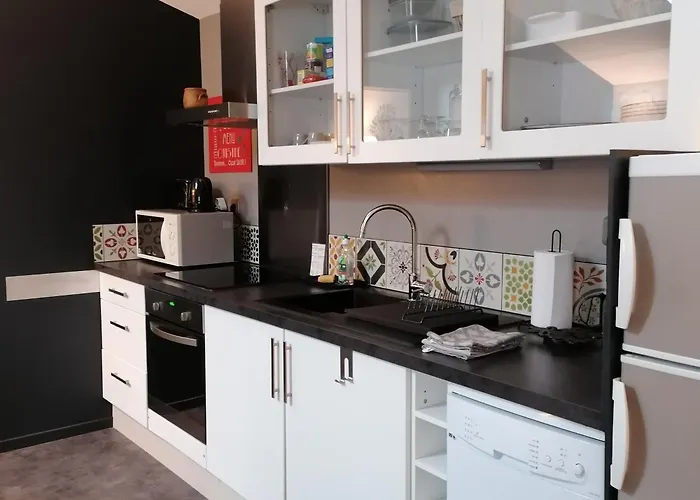 Le Clos Des Treilles 3*